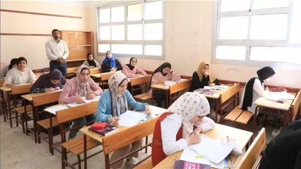 قبل انطلاق امتحانات الثانوية العامة.. تعليم الجيزة تعلن الجاهزية الكاملة للجان وتسليم كتيبات المفاهيم