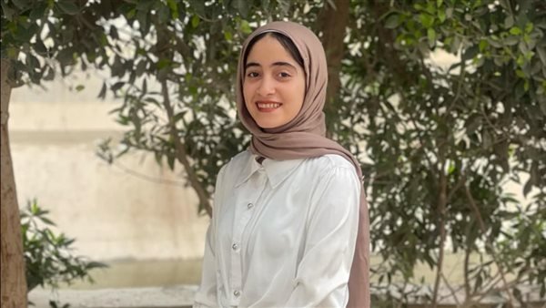 روضة سعيد فيصل “الأولى مكرر على إعدادية الجيزة”: أسعدت أسرتي ..وأتمنى أن أكون طبيبة