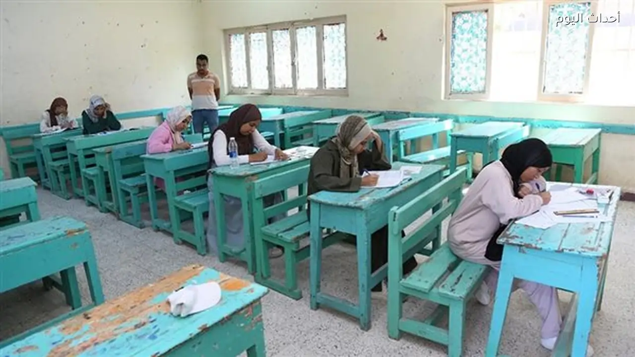 20 ألف طالب في قنا يؤدون امتحانات الثانوية العامة