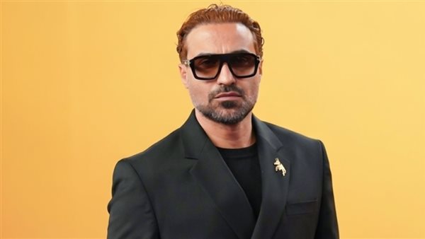 أحمد فهمي بطل مسرحية جديدة والعرض في مصر