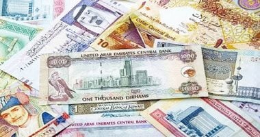 أسعار العملات الأجنبية والعربية.. الدولار أدنى 50 جنيهًا والدينار الأعلى قيمة