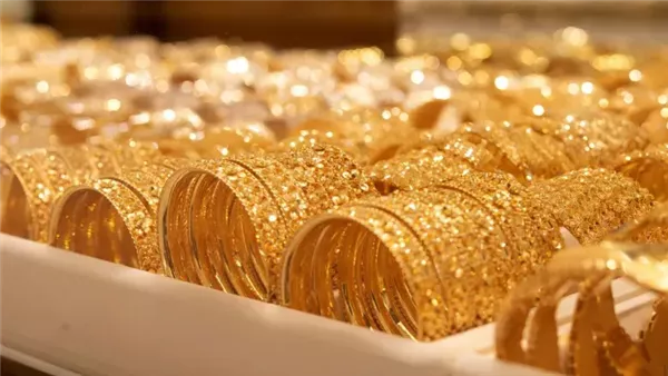 أسعار الذهب الآن بمحلات الصاغة بعد تراجع الجرام 200 جنيه في أسبوع