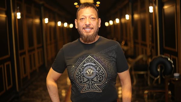 أول تعليق من أحمد العيسوي بعد تركيبه دعامتين بالقلب