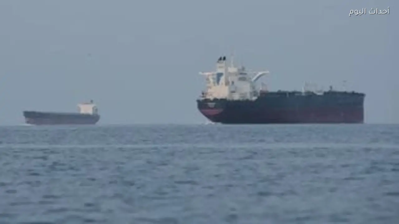 إيران : سنغلق مضيق هرمز