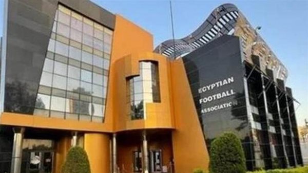 اتحاد الكرة يوضح كواليس تشكيل لجنة التراخيص