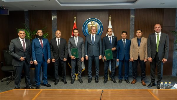 «البترول» تتفق مع «هاربور إنرجي» على حفر بئرين استكشافيين ضمن عقد تنمية دسوق-1