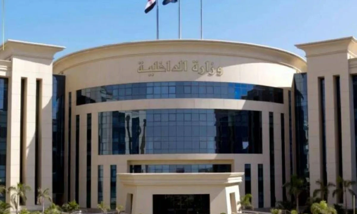 الداخلية تكشف حقيقة فيديو الاعتداء على نجار في دمنهور