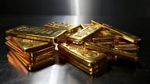 الذهب يقفز أكثر من 2% في التداولات الآسيوية بعد الإعلان عن اتفاق سلام بين أمريكا وإيران