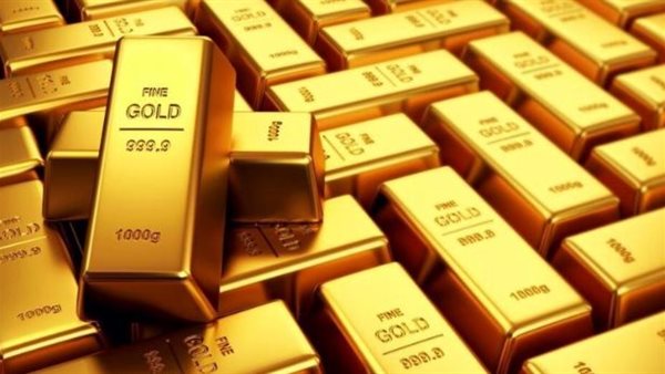 الذهب يستقر قرب أعلى مستوى له في أسبوع مع ترقب قرار الفيدرالي
