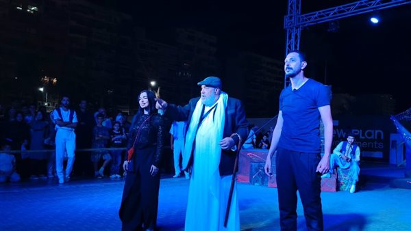 انطلاق عرض “حكايات من رصيف المينا” ضمن الموسم المسرحي للثقافة ببورسعيد
