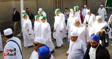 انطلاق موكب الطرق الصوفية احتفالا برأس السنة الهجرية بمشاركة الآلاف