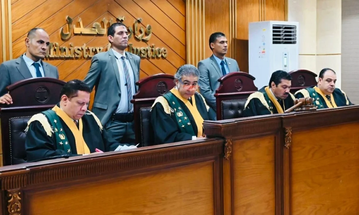 بإجماع الآراء.. الجنايات تقضى بإعدام المتهم بقتل طليقتة أمام طفلهما