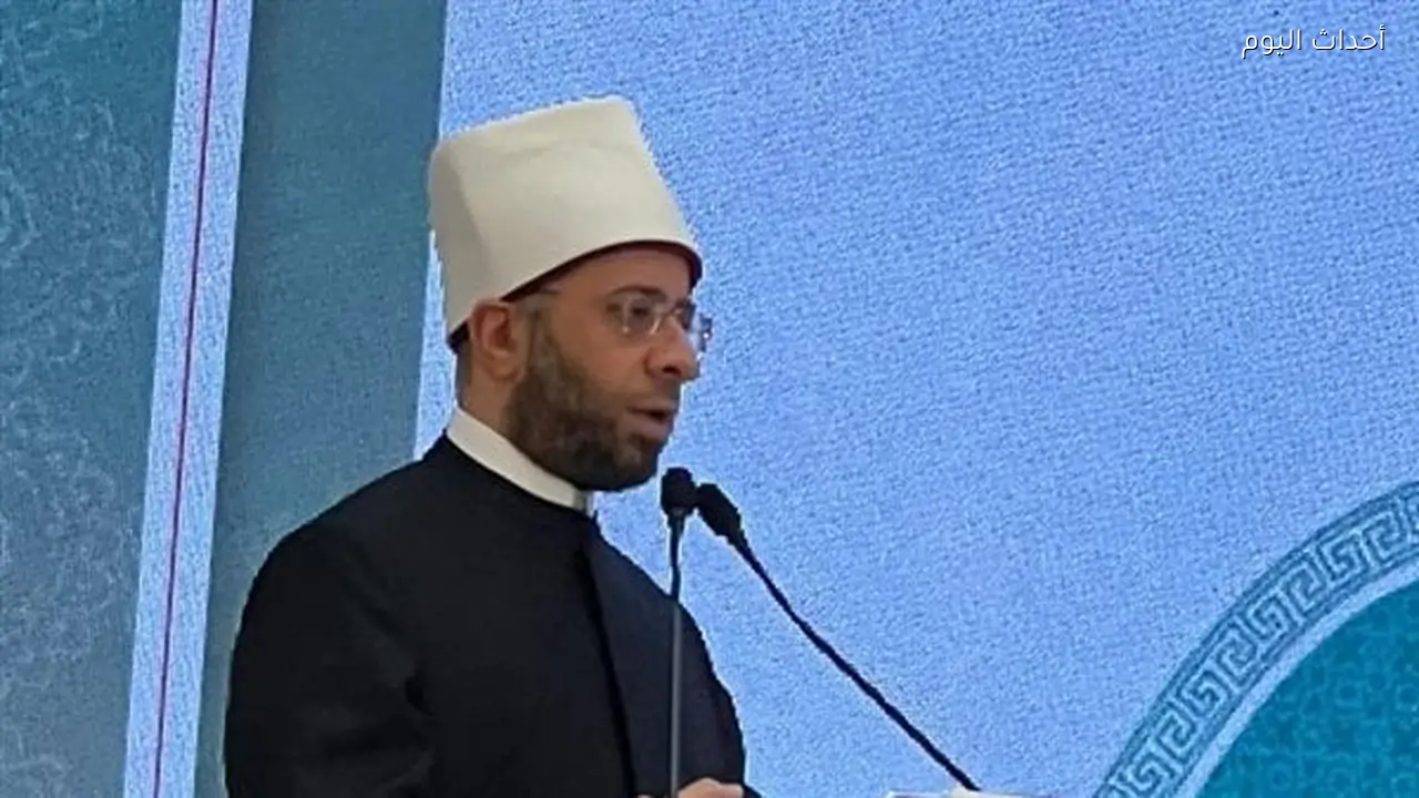 بحضور الرئيس السيسي.. وزير الأوقاف خلال تخريج الدورة الثالثة لأئمة الأوقاف: يوم سعيد وعزيز أفتخر فيه بأبنائي الدعاة