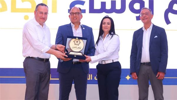 تكريم رئيس جامعة العاصمة في قمة “ستارت 2026”