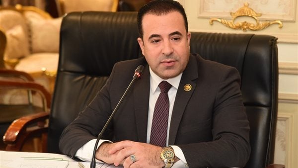 رئيس اتصالات النواب: إضافة بنود على قانون تقنية المعلومات لمواجهة المراهنات والسب القذف والشائعات خلال أسابيع