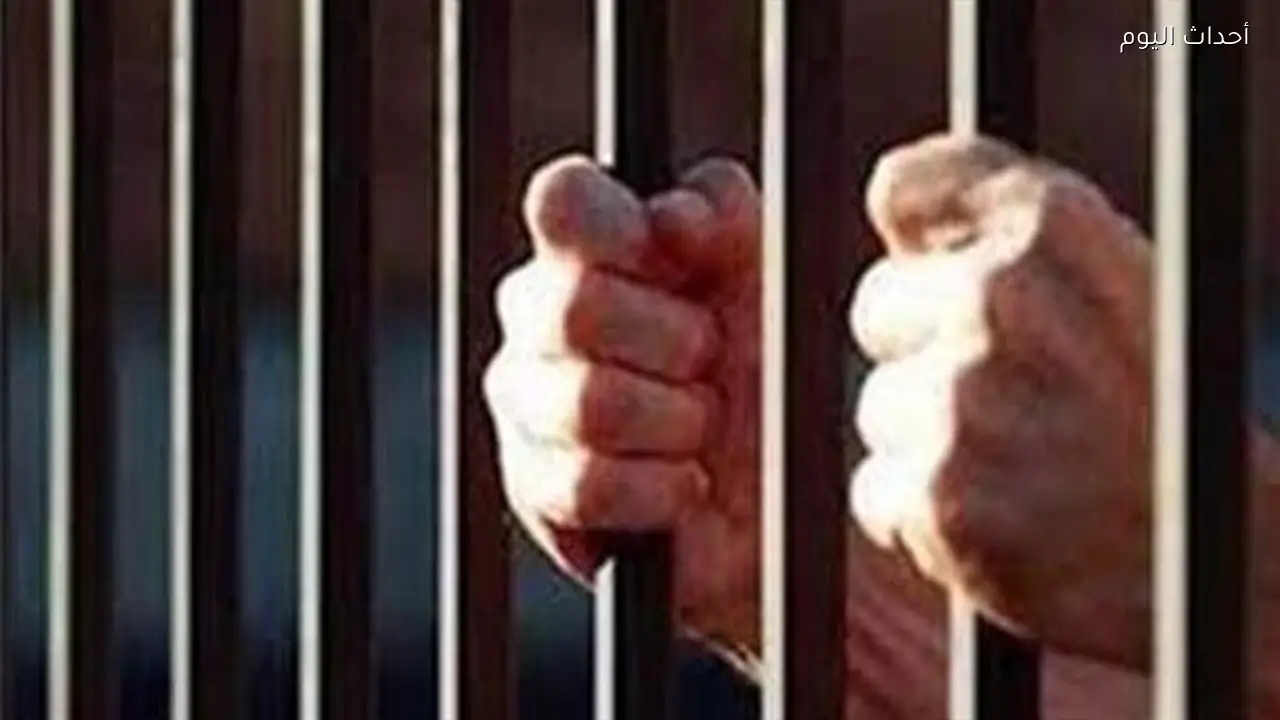 ضبط عصابة تنتحل صفة رجال شرطة للنصب على المواطنين