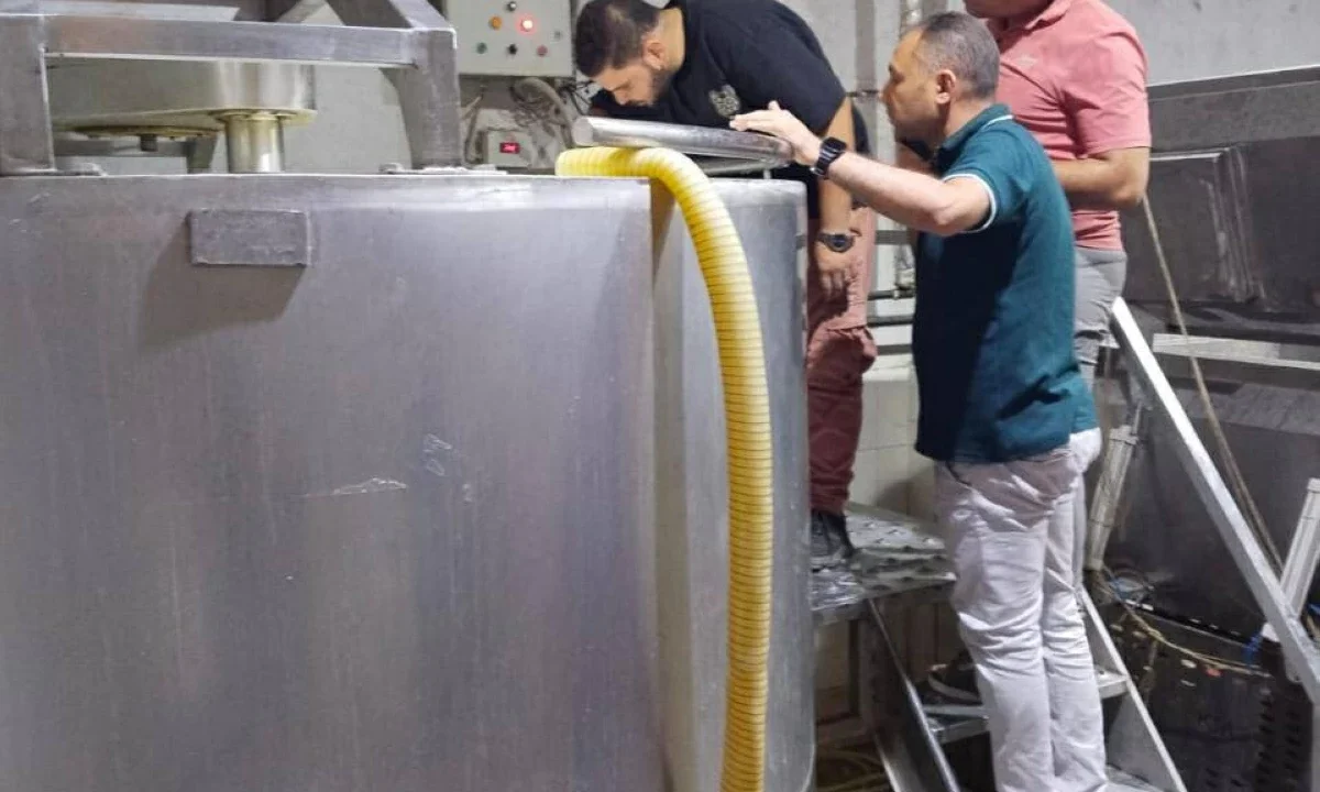 ضبط مخالفات غذائية وإشغالات طريق خلال حملة رقابية بسمالوط