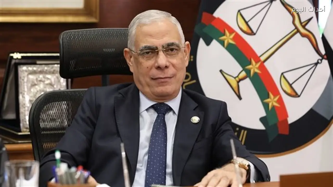 عاجل| النيابة العامة تأمر بحبس ثلاثة متهمين في واقعة وفاة بائعة الشاي بحدائق الأهرام