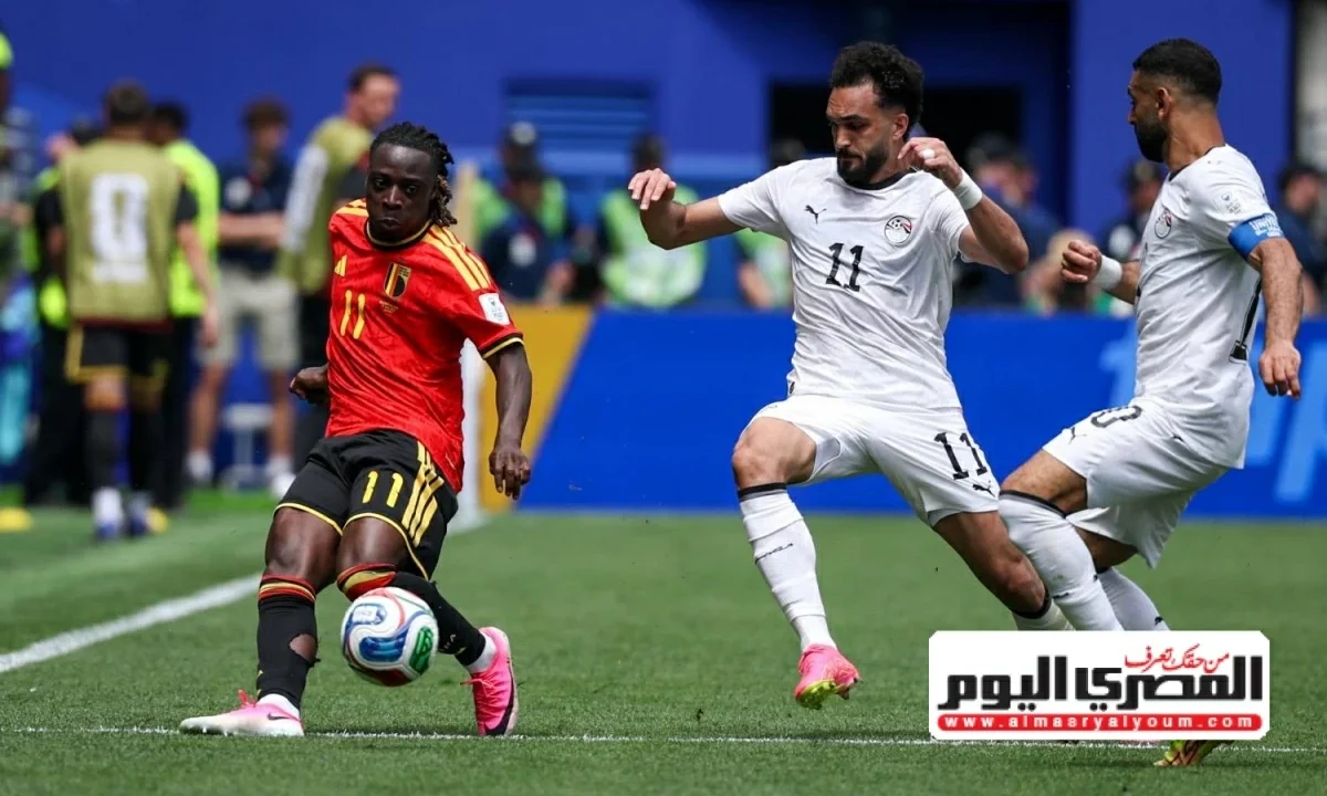قرار نجم بلجيكا منافس مصر في كأس العالم يُحدث الانقسام.. ما القصة؟