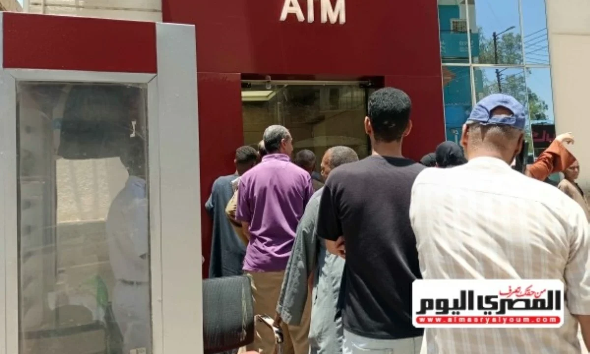 منها البنك الأهلي.. تعرف على رسوم السحب النقدي من الـ ATM لجميع البنوك