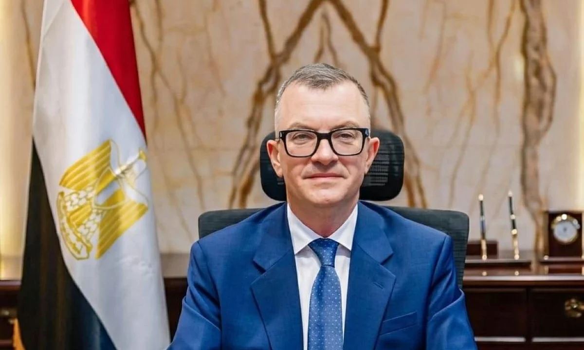 وزير التخطيط يبحث سبل التمويل المستدام لمشروعات البنية التحتية