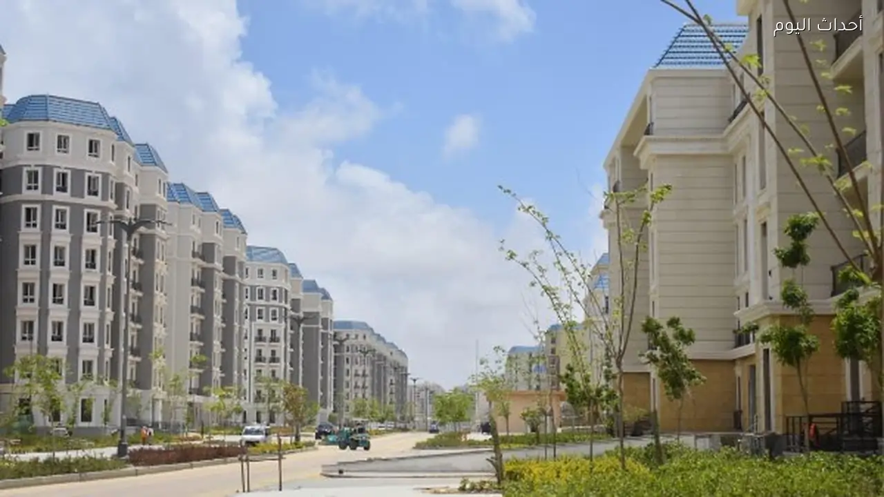 وزيرة الإسكان تتابع موقف تنفيذ أبراج مارينا والحي اللاتيني ومشروعات الخدمات بمدينة العلمين الجديدة