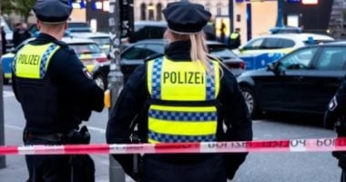 وفاة طفلة بعد نسيانها فى سيارة بدرجة حرارة 50.. وشرطة ألمانيا تحقق