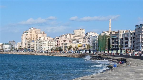 درجات الحرارة المحسوسة تصل إلى 44 درجة مئوية في مدن مصر اليوم الأربعاء