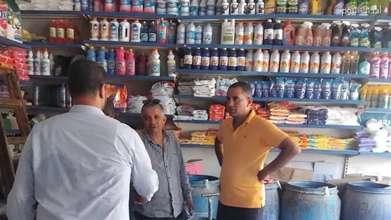 ضبط مصنع مشروبات ينتحل علامة تجارية في المنيا خلال حملات رقابية مكثفة