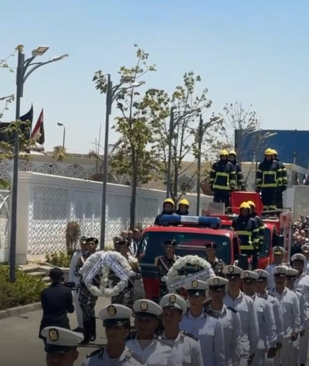 تشييع جنازة اللواء الدكتور محمد الشربينى مدير الإدارة العامة للحماية المدنية بالقاهرة (4)