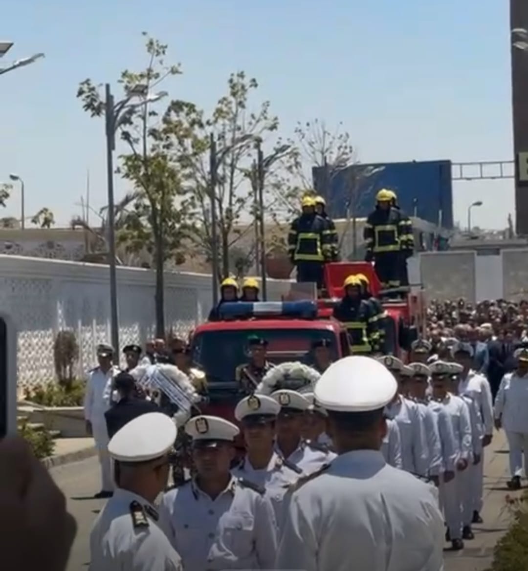تشييع جنازة اللواء الدكتور محمد الشربينى مدير الإدارة العامة للحماية المدنية بالقاهرة (2)