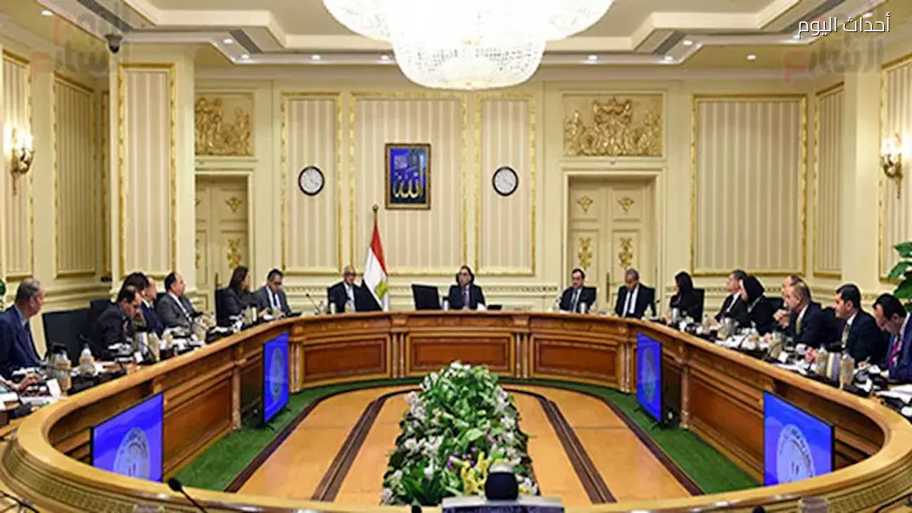 الحكومة توافق على إصدار عملات تذكارية للاحتفال بذكرى الإسعاف
