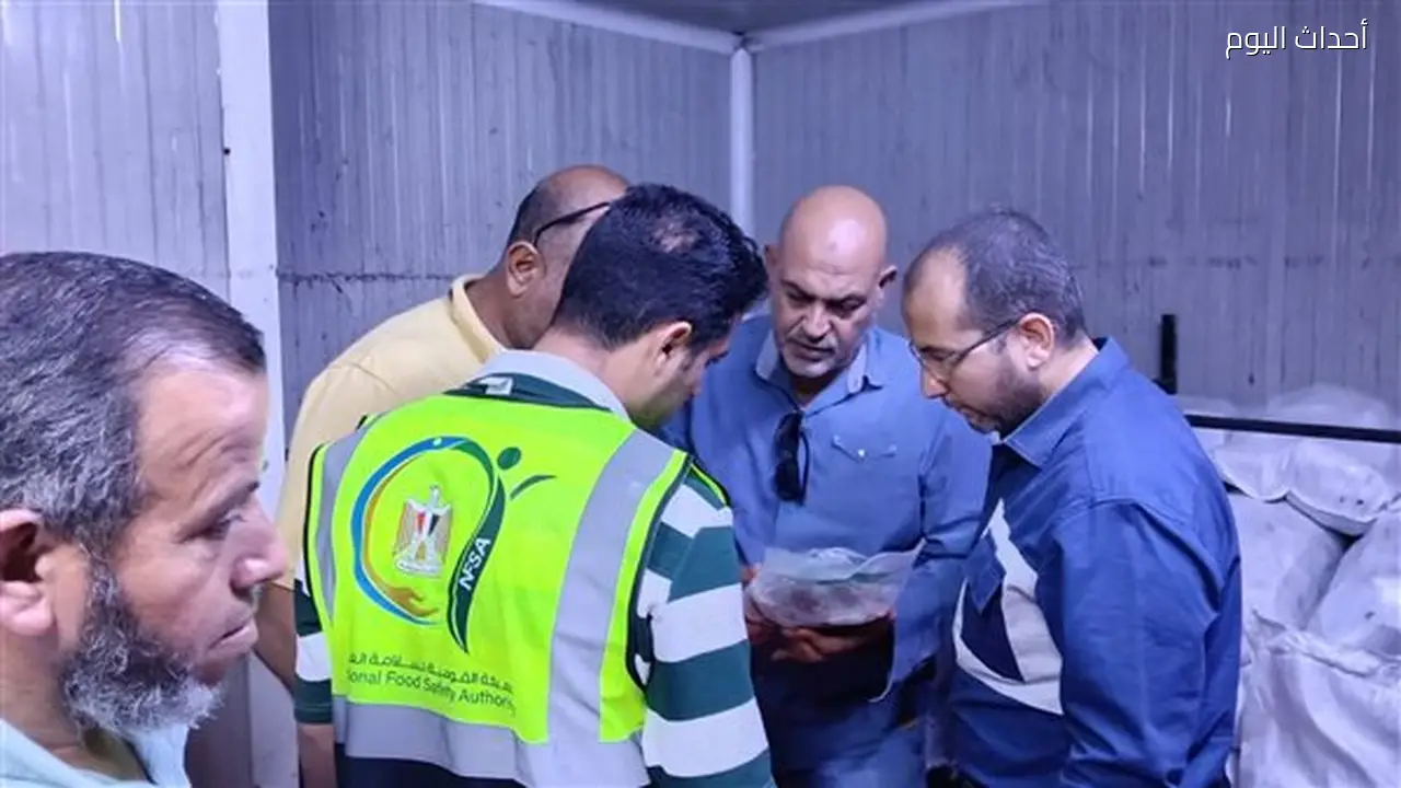 ضبط 4 أطنان من اللحوم غير الصالحة للاستهلاك في مصنع بمدينة العبور