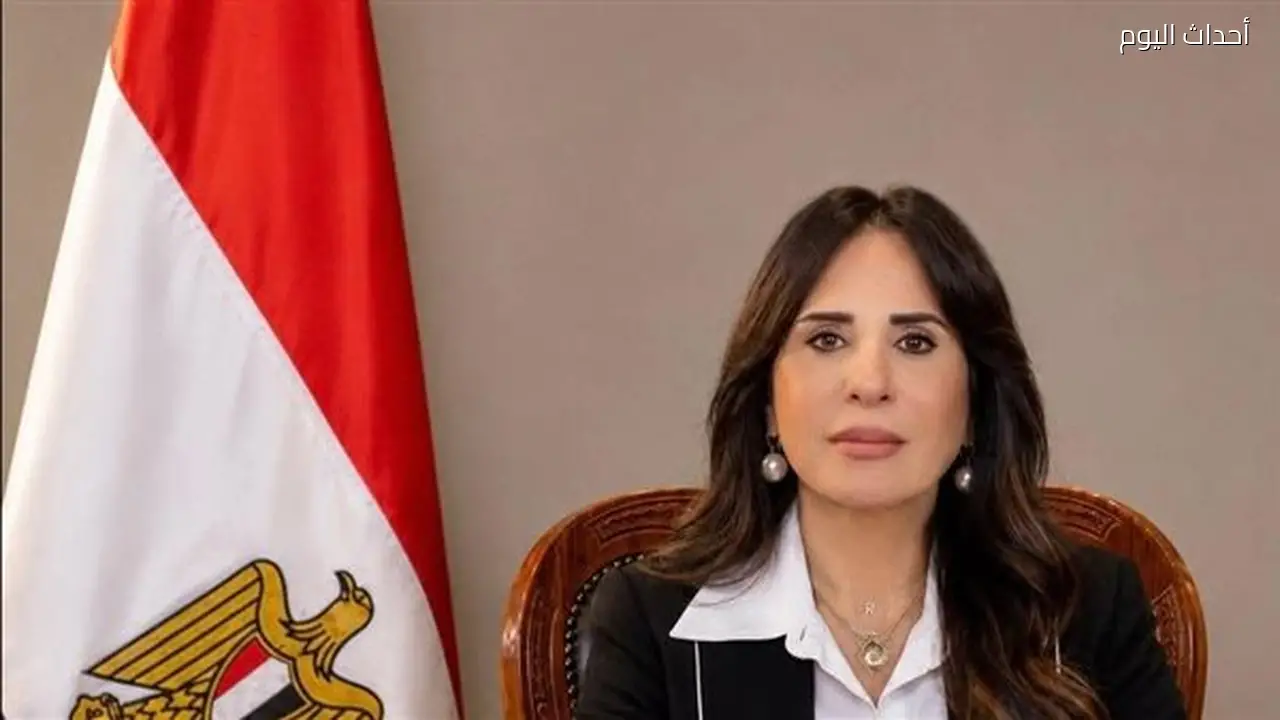 وزيرة الإسكان: اهتمام الوزارة بتنفيذ المرافق بالتوازي مع مشروعات الإسكان