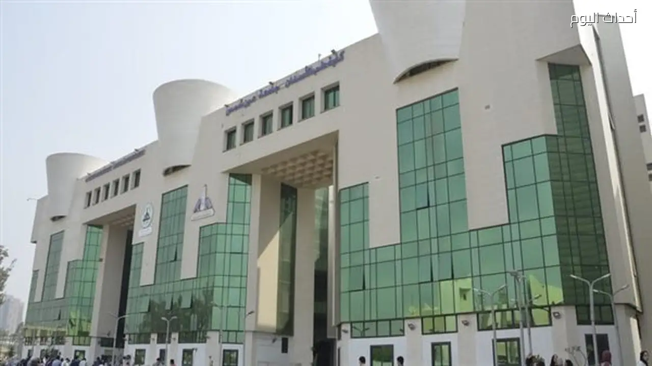 شروط التقديم لبرامج الدراسات العليا المهنية والتخصصية بكلية الطب في جامعة عين شمس