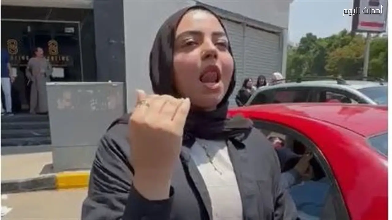 احتفال مميز بعيد ميلاد شقيقة بعد انتهاء امتحانات الثانوية العامة في الدقي (فيديو)