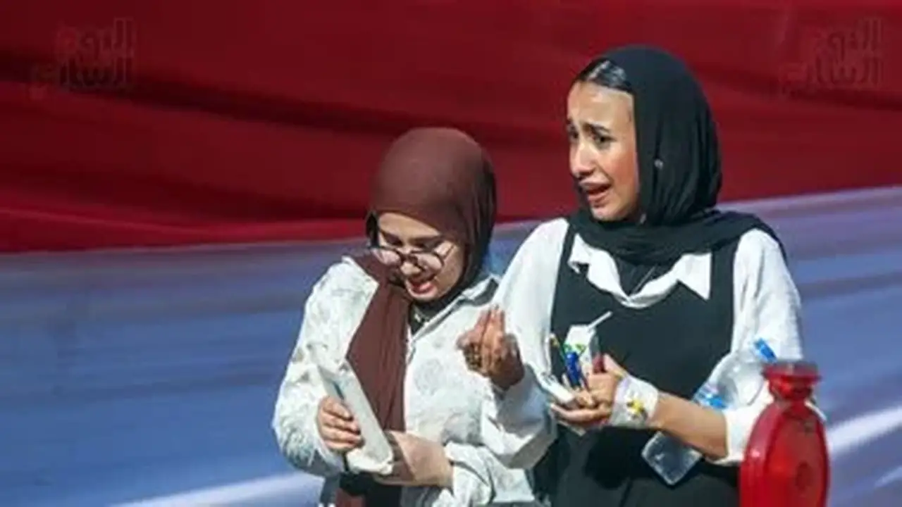 طلاب الثانوية العامة يبدأون امتحان اللغة الأجنبية الأولى