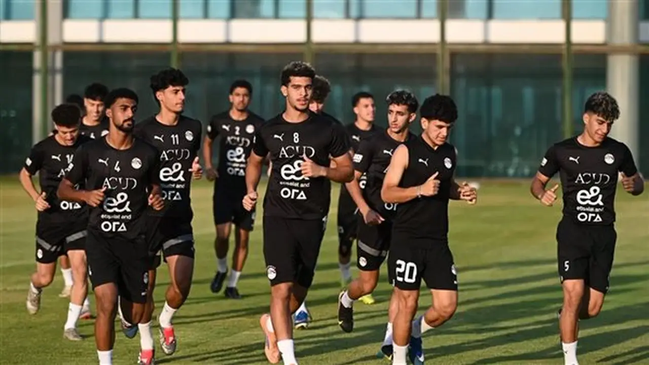 تدريبات مكثفة لمنتخب مصر للشباب في معسكره استعدادًا لتصفيات شمال أفريقيا (صور)