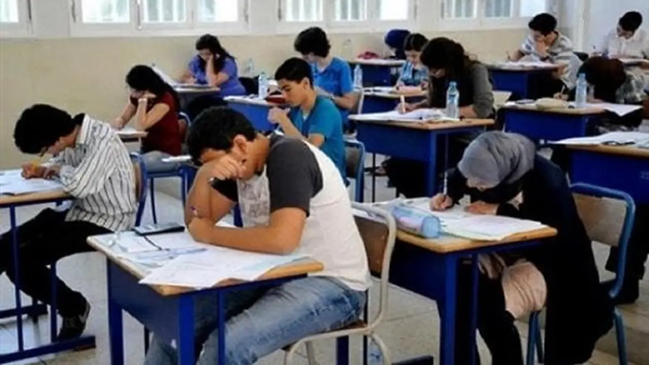 موعد امتحان الفيزياء لطلاب الثانوية العامة 2026: تفاصيل هامة للنظامين القديم والجديد
