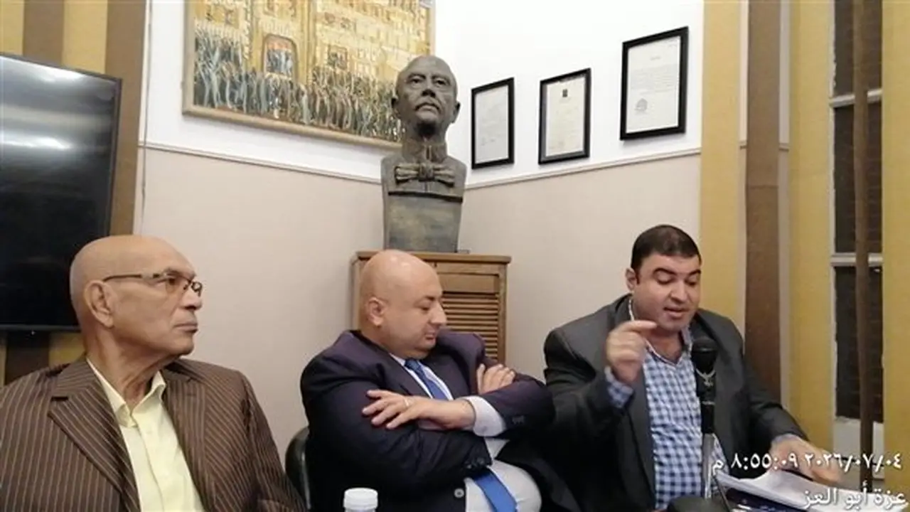 ندوة اتحاد الكتاب تناقش تأثير اللغات الشرقية على الأدب العربي