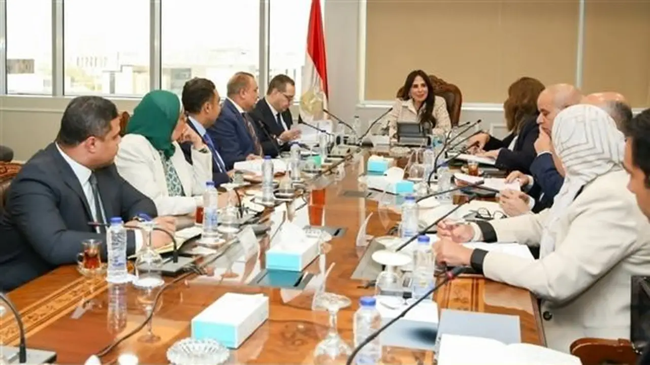 وزارة الإسكان تعزز الشراكة مع مطوري القطاع الخاص في إطار مبادرة “سكن لكل المصريين”