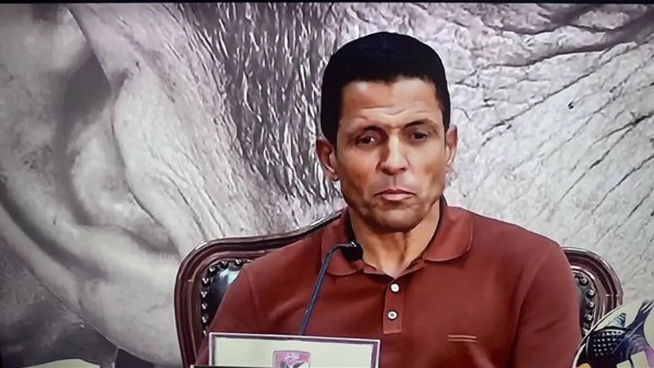 عموتة: “جئت إلى الأهلي بحثًا عن البطولات ولا أُفضل الكلام الكثير”