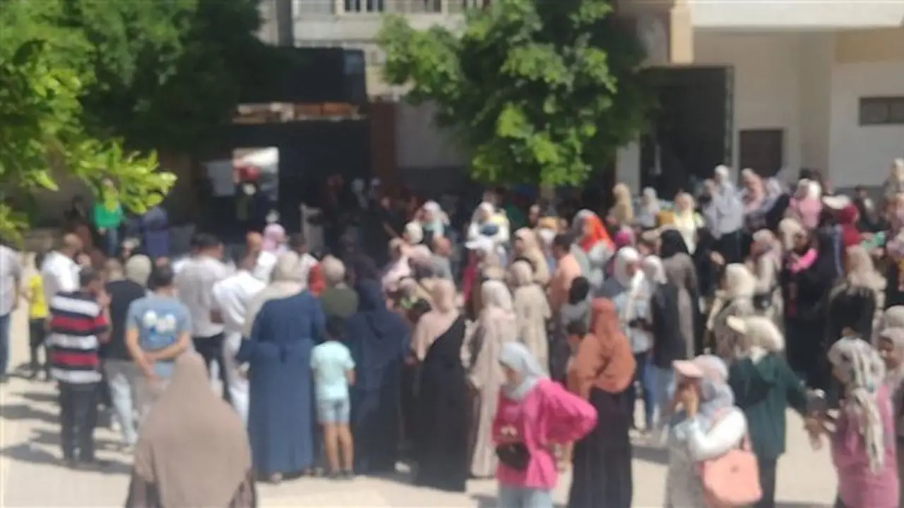 أزمة بسبب إلغاء الفترة المسائية في مدرستي حفصة والفتوح بالعجمي التعليمية
