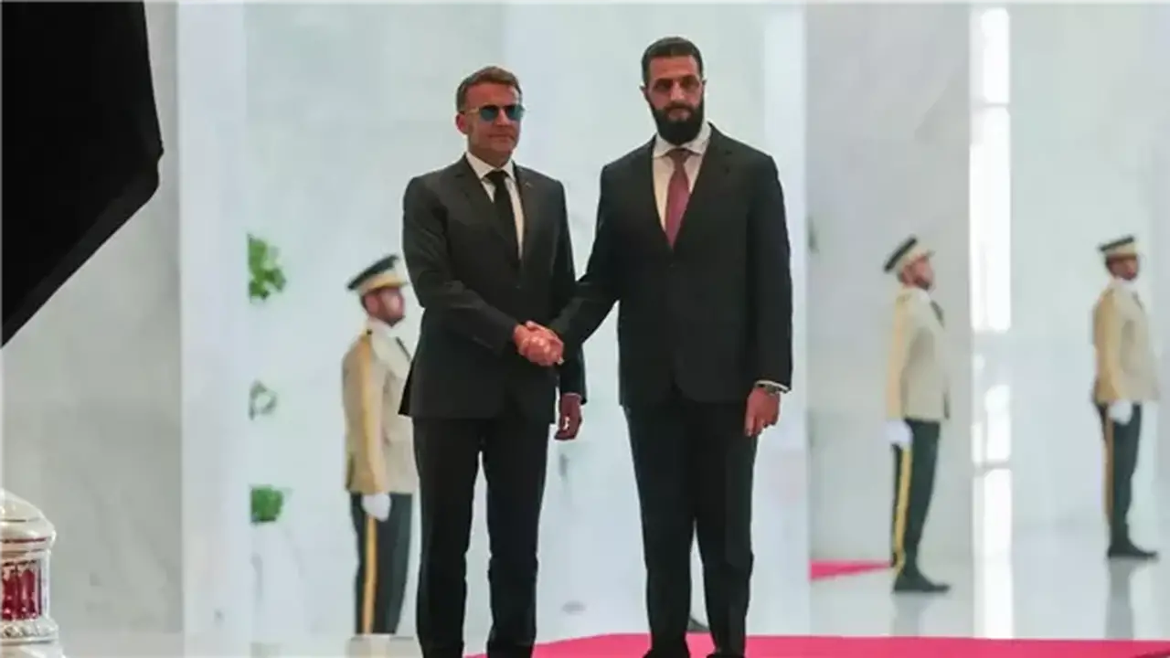 فرنسا تعتزم دعم سوريا بقوات خاصة لمكافحة الإرهاب