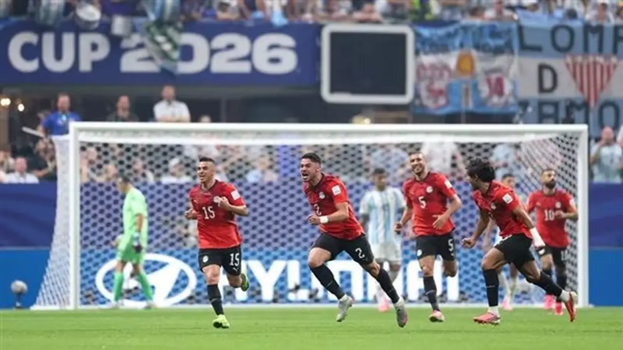 منتخب مصر يتقدم على الأرجنتين بهدف رائع في الشوط الأول
