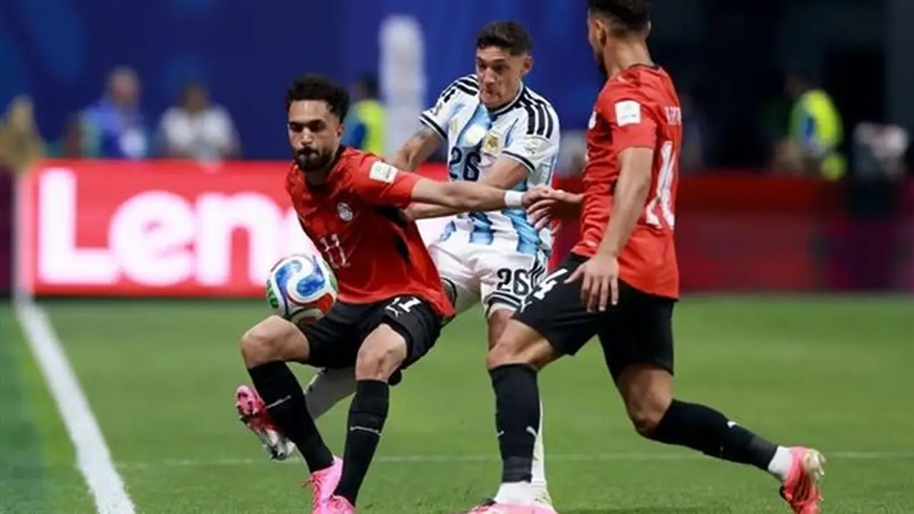 منتخب مصر يودع كأس العالم بعد خسارته أمام الأرجنتين في ثمن النهائي