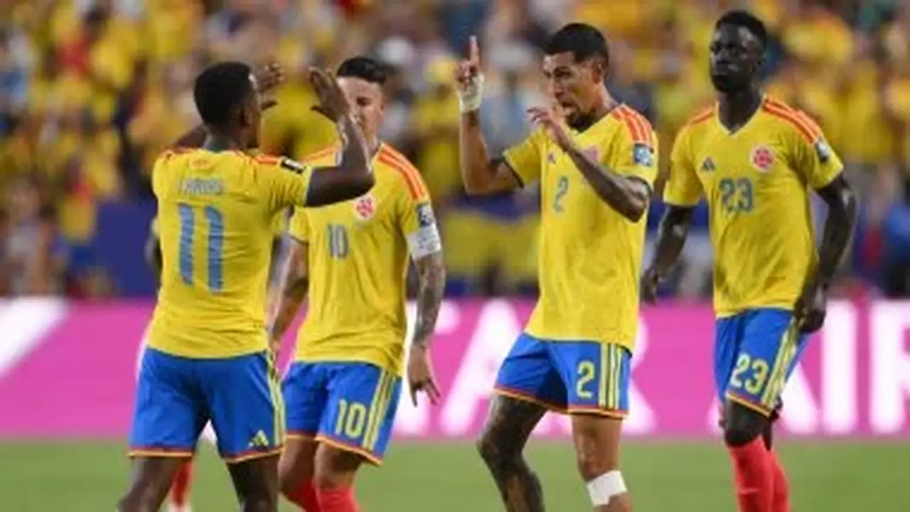 التشكيل الرسمي لمباراة سويسرا وكولومبيا في ثمن نهائي كأس العالم 2026
