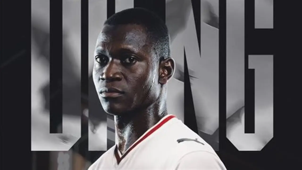 فالنسيا الإسباني يعلن رسمياً تعاقده مع أليو ديانج لاعب الأهلي السابق