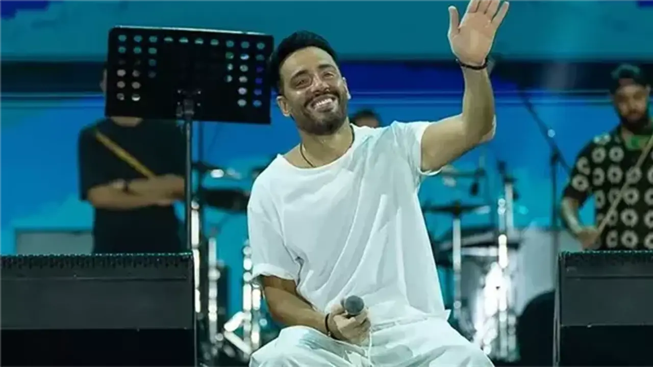 نصف مليون مشاهدة في 3 أيام: أغنية “انتهينا” لرامي جمال تتصدر تريند اليوتيوب