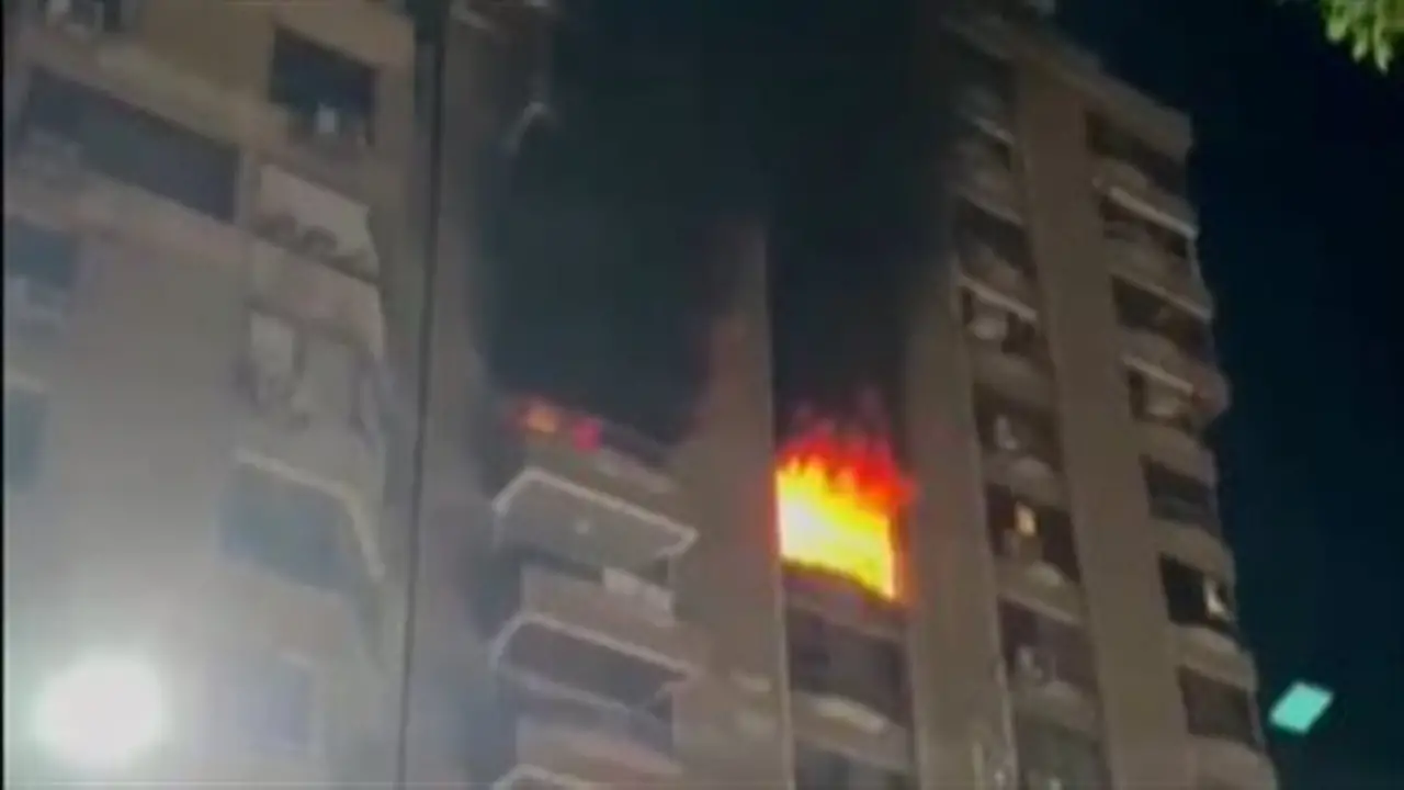 تقرير الأدلة الجنائية يكشف تفاصيل محاولة إحراق شقة سيدة في الوايلي بسبب خلافات ميراثية